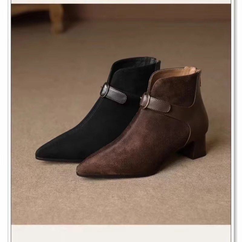 Street Fashion Winter 2026 - Women's Retro Suede Ankle Boots, 2026