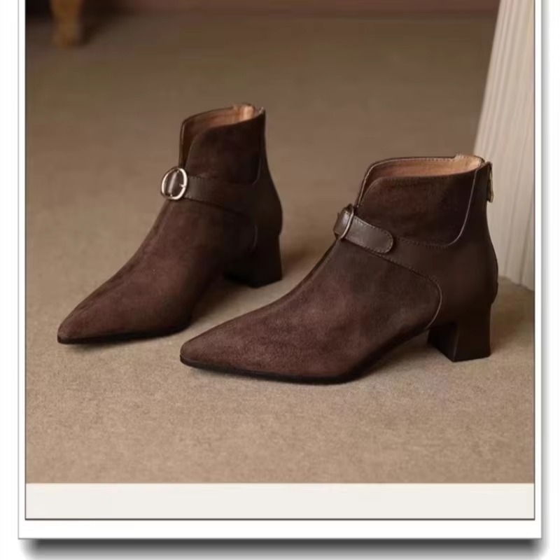 Women's Retro Suede Ankle Boot - Street Fashion Winter 2026 review and price