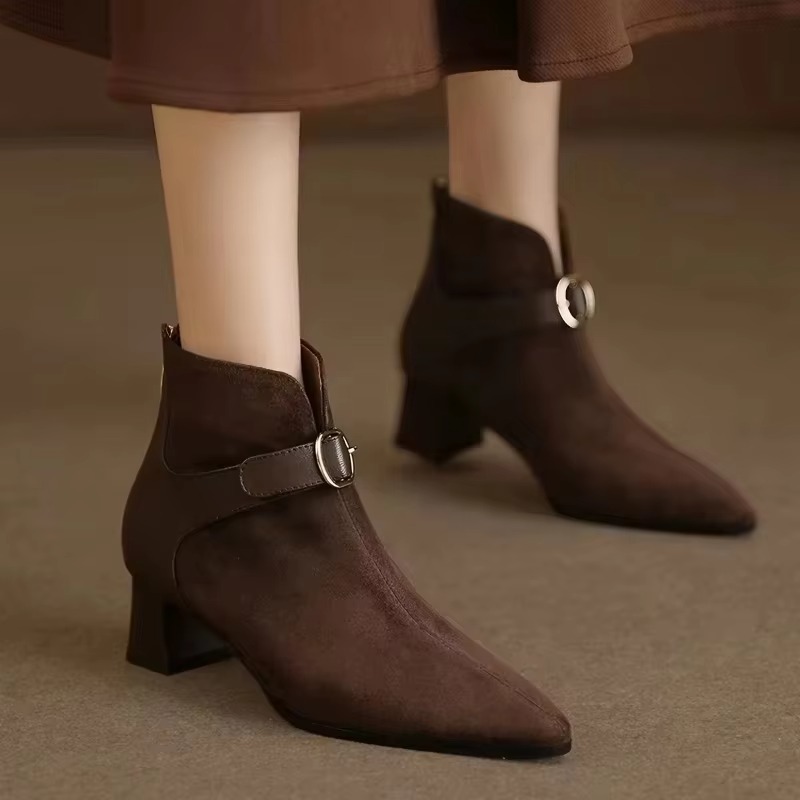 Women's Retro Suede Ankle Boot - Street Fashion Winter 2026 review and price